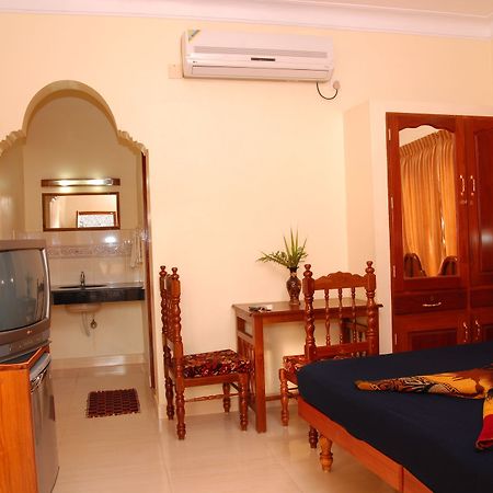 Hotel Sea View Palace - The Beach Hotel, Kovalam Esterno foto