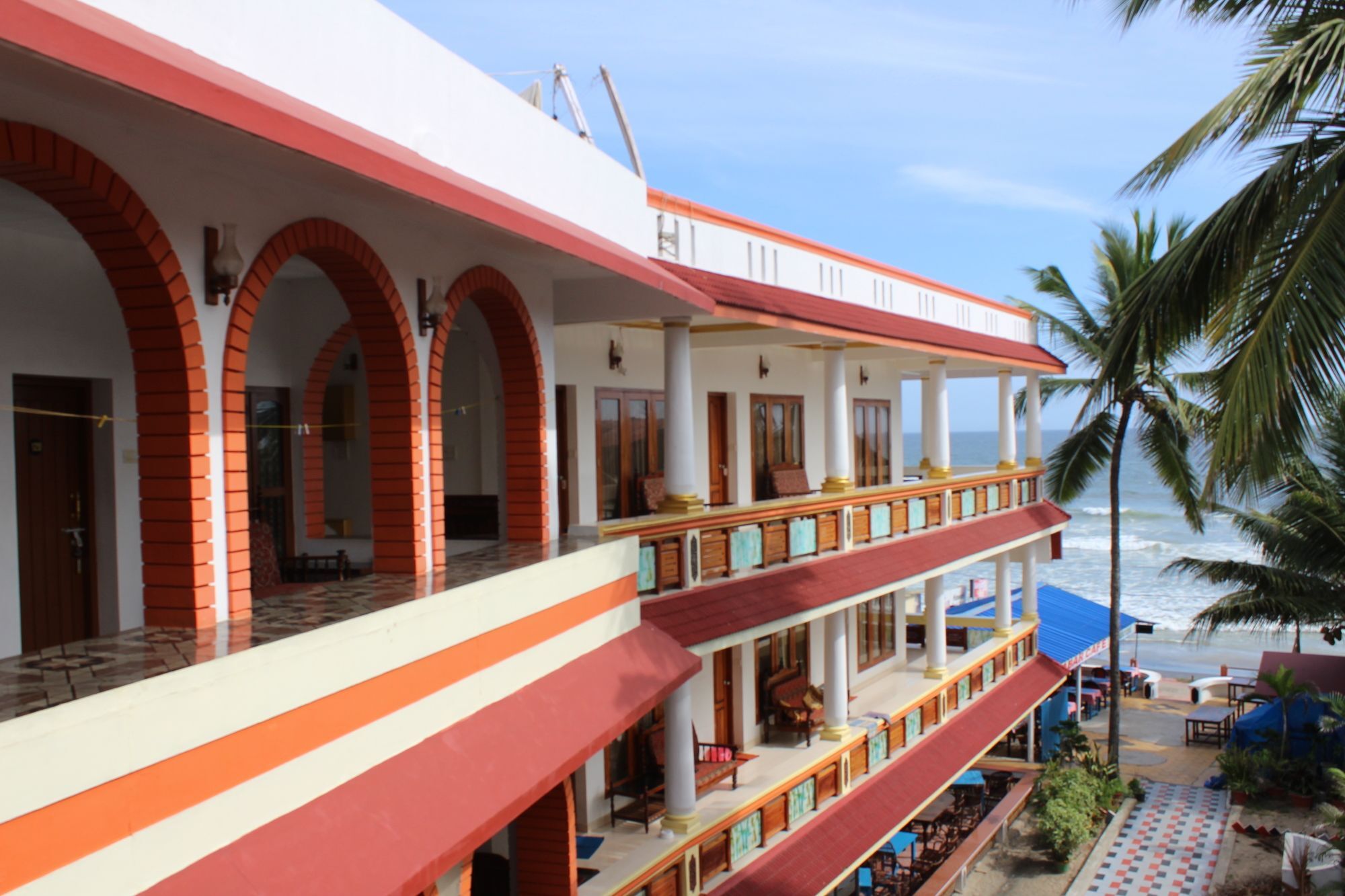 Hotel Sea View Palace - The Beach Hotel, Kovalam Esterno foto