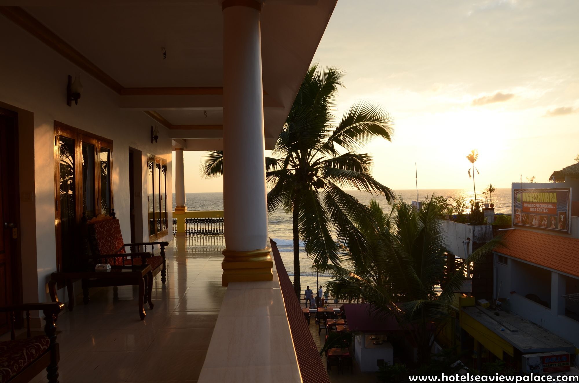 Hotel Sea View Palace - The Beach Hotel, Kovalam Esterno foto